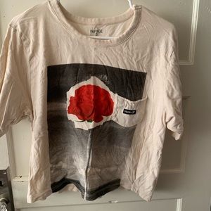 Hurley cropped rose tee never worn